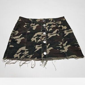 Almost Famous fatigue Jean Skirt, Mini.